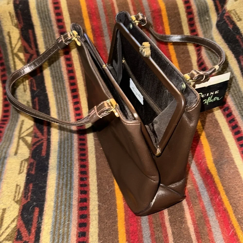 Vintage 1960s Margolin Leather Clutch - Picture 6 of 8